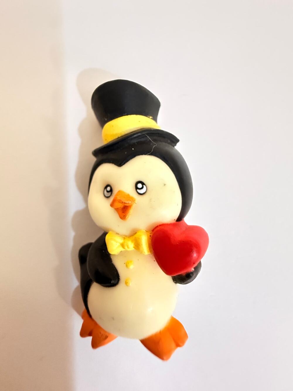 Vintage RUSS Penguin Heart Top Hat Acrylic Brooch